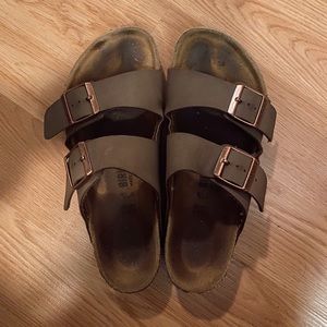 Mocha Arizona Birkenstocks